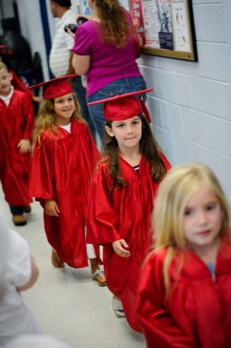 181450_10152049517310107_1751518001_n